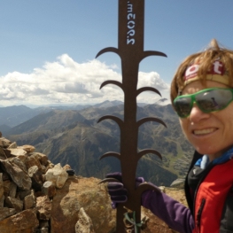 50 summits; through Andorra 3 - 4 of the strippagecs with BTT&#8230;