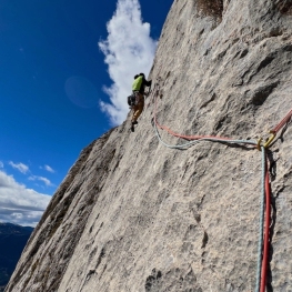 Long route, Initiation Course with Octavi Climbing Guide