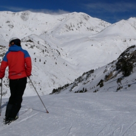 Ski lessons in Vall de Núria with Oxineu Mountain Guides