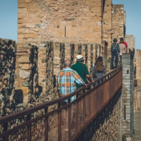 Visita libre a la muralla de Montblanc