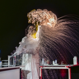 Science show. Common materials with surprising properties, CosmoCaixa