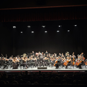 Franz Schubert Philharmonic with TGNA Llúria 11 Apartments