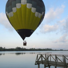 Faites un tour en montgolfière dans le delta de l&#39;Èbre&#8230;