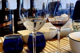 Visit Terrae: Oil and wine tasting at Bodegas Sumarroca