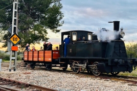 ¡Vive la emoción de un paseo en vagón impulsado por la locomotora…