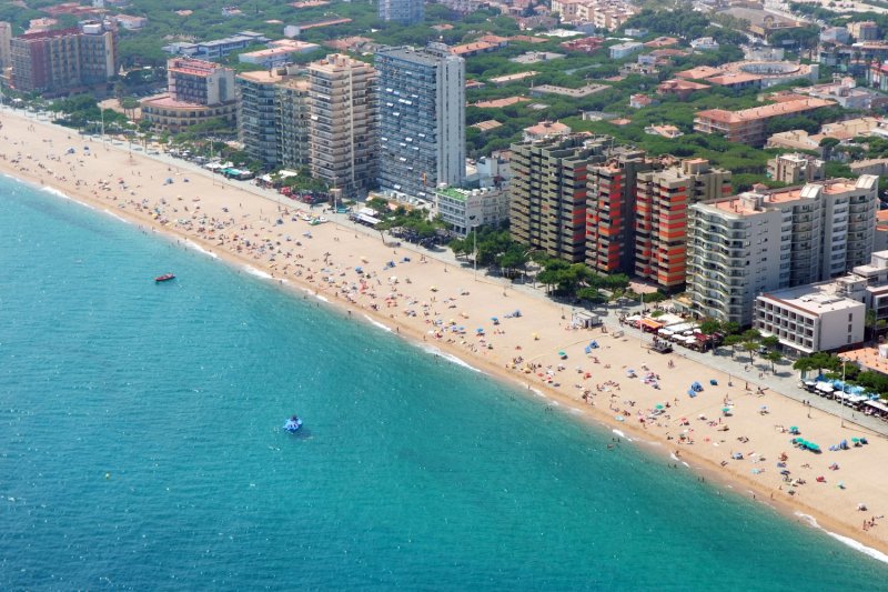 Castell - Platja dAro (Platja D Aro 01)