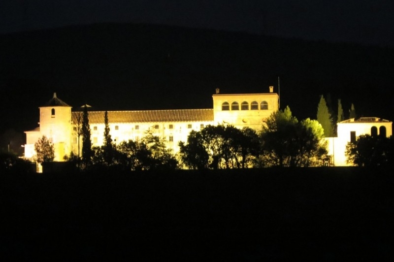 Santa Margarida i els Monjos (Castell De Penyafort Nocturn)