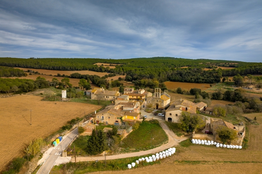 Garrigoles (Aerial View Of The Town Of Garrigola And Its Rural Surroundings On A Cloudy Winter Afternoon Baix Emporda Girona Catalonia Spain_018)