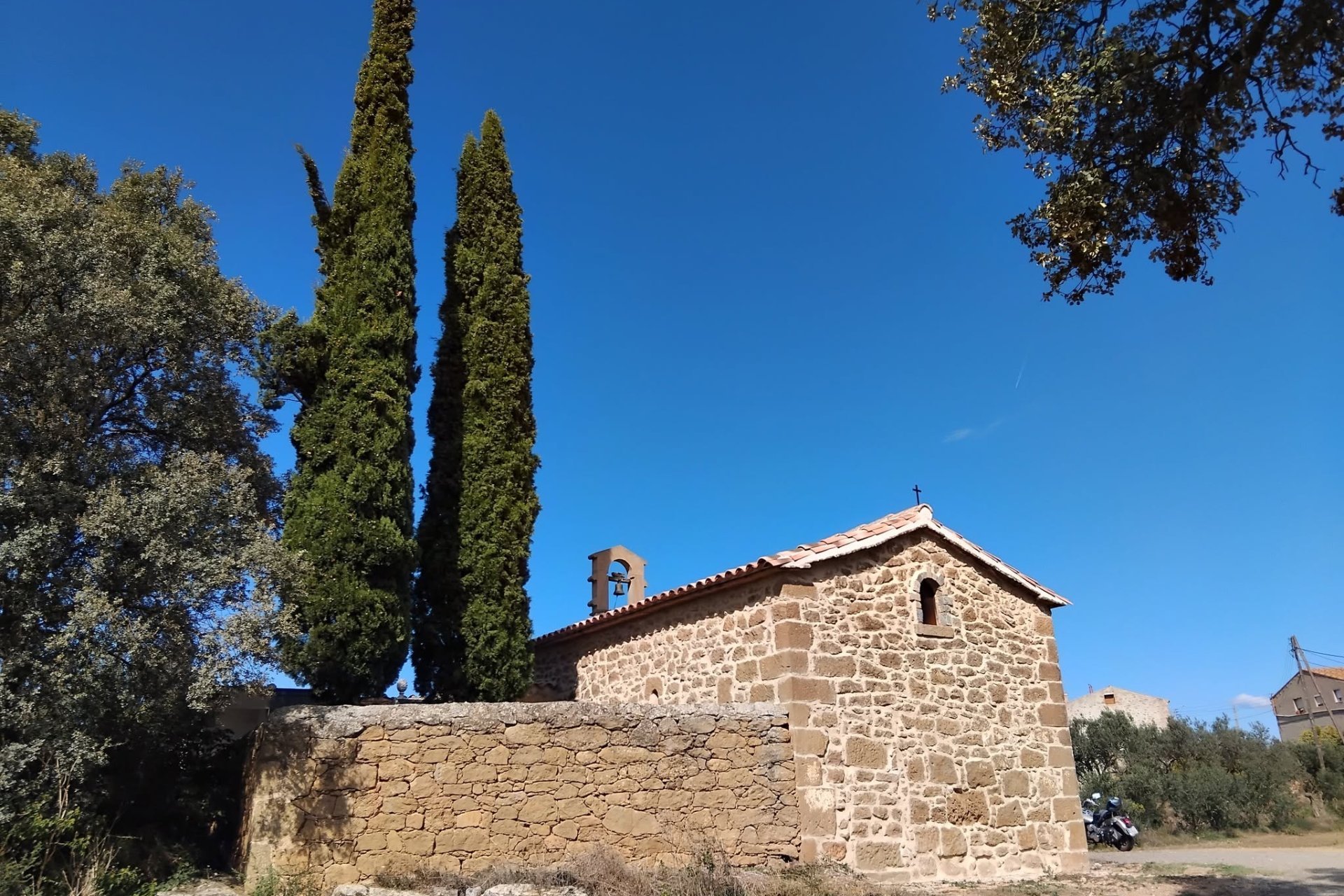 La Baronia de Rialb (La Baronia De Rialb Esglesia Santa Maria De La Serra)