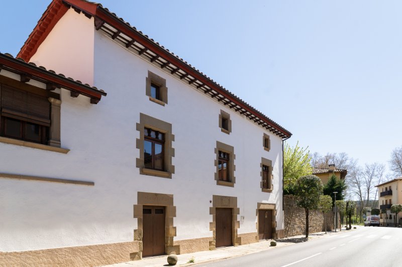 Sant Julià de Vilatorta ( Sant Julia De Vilatorta)