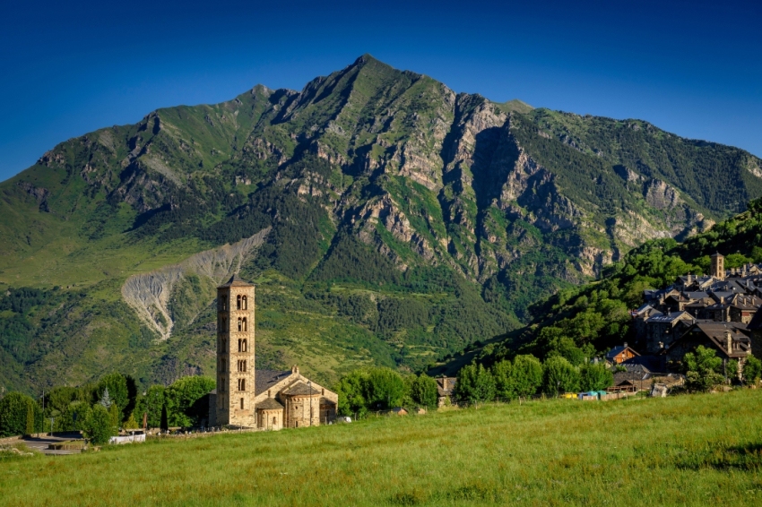 La Vall de Boí (Esglesia Romanica De Sant Climent De Taull)