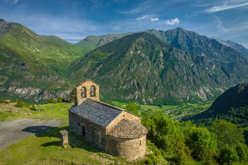 La Vall de Boí (Esglesia Romanica De Sant Quirc De Durro)