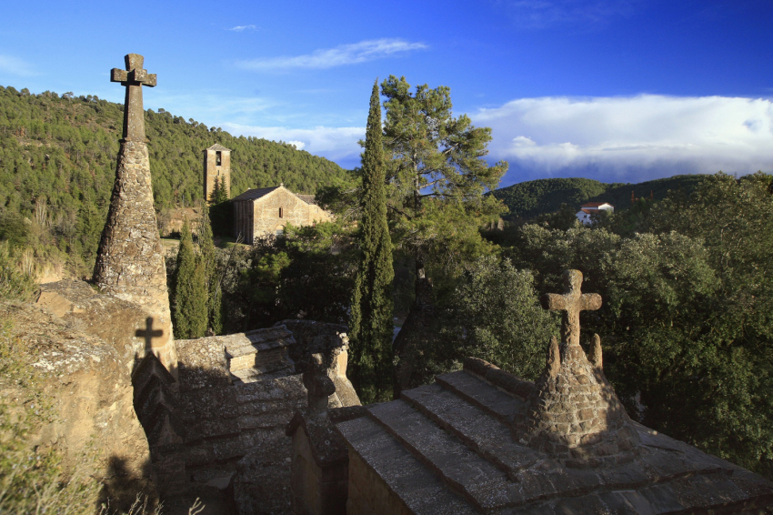 Las ciudades de los muertos, los cementerios más singulares de Cataluña