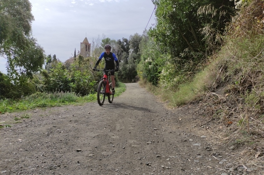 Route of the Coll de Can Benet in Santa Susanna